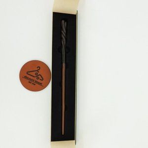 Wizarding World Harry Potter Neville Longbottom‎ Collectible Wand